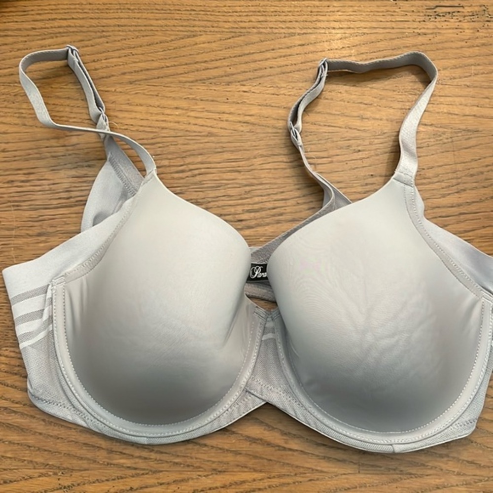 NWOT 36D Bra